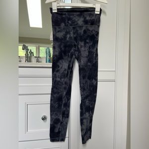 Lulu Lemon Align 28”